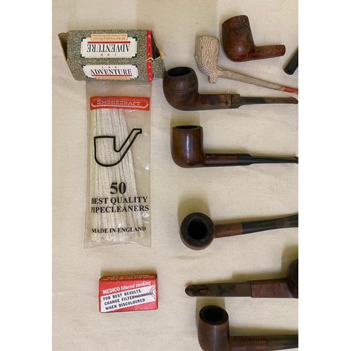 272 - A Selection of 14 vintage Pipes and Pipe Smoking Ephemera. 

Includes 12 Wooden Pipes, a Single Clay... 