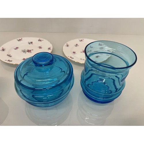 484 - Mixed lot, Shelley tea wares, blue glass pots etc.

This lot is available for in-house packing & shi... 