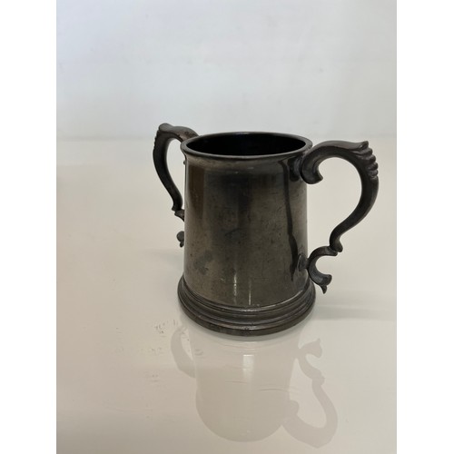 495 - University Rowing club trophy, D.C.B.C.  presentation engraved tankard from 1934, 10 cm high.

This ... 