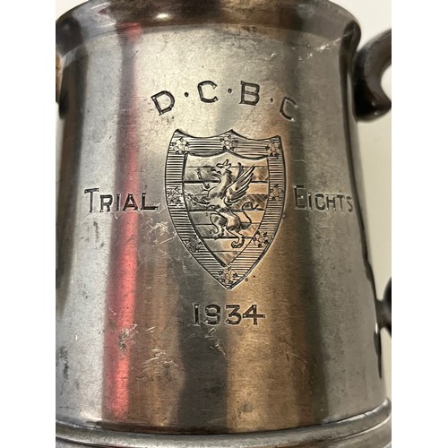 495 - University Rowing club trophy, D.C.B.C.  presentation engraved tankard from 1934, 10 cm high.

This ... 