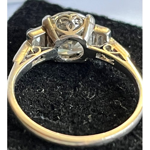 1 - Art Deco Diamond ring, 2.19 carat rectangular brilliant cut natural diamond flanked by four baguette... 