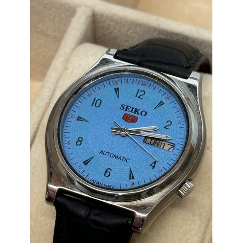 15 - Gent’s wristwatch, a Seiko automatic watch.

This lot is available for in-house shipping