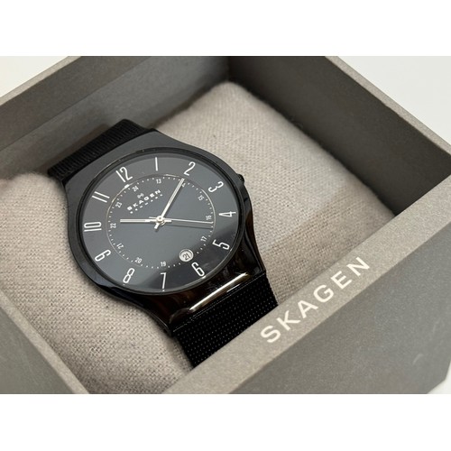 18 - Gent’s wristwatch, a Skagen watch in original box.

This lot is available for in-house shipping