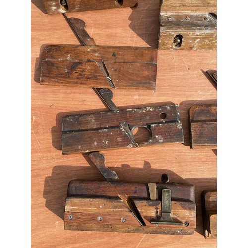 114 - Militaria, Tools, Woodworking, Carpentry, a large storage chest full of carpenters planes. Chest is ... 