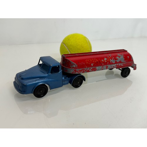 147 - Diecast toy Rocket Fuel Tanker, 1960’s model by Lone Star, 22 cm long

This lot is available for in-... 