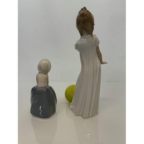 169 - Two spanish ceramic figurines, Nao and Nadal.

This lot is available for in-house shipping