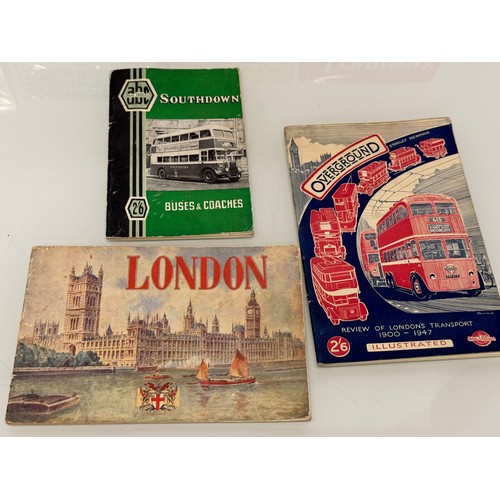 121 - Automobilia, Omnium interest, a collection of Bus and Tram related transport books.

This lot is ava... 