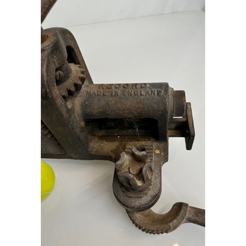 214 - Tools, a sturdy cast iron flooring clamp by record.

This lot is available for in-house shipping