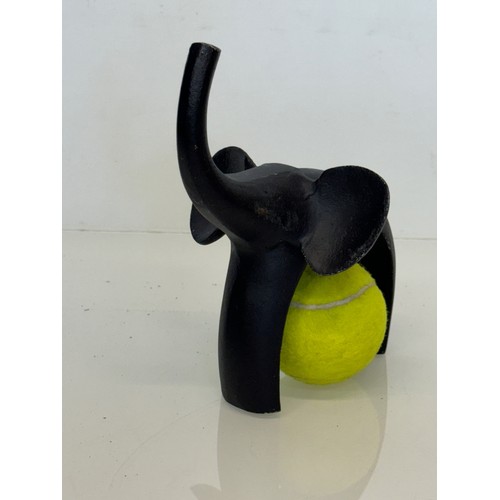 217 - Cast figure of an elephant 17 cm tall.

This lot is available for in-house shipping