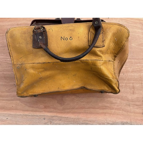 222 - Luggage, a BT works tool bag from the 1980’s and a briefcase.

This lot is available for in house sh... 