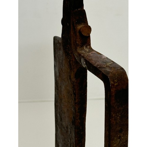 259 - Wrought iron art and crafts blacksmith made candle stand, 37 cm high.

This lot is available for in-... 