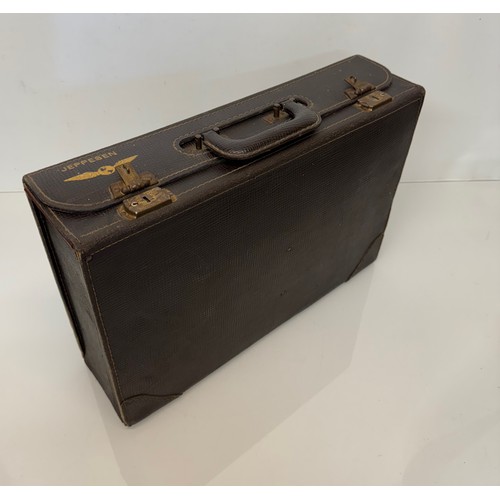 275 - Vintage luggage, A pilots Jeppsen branded flight case.

This lot is available for in-house shipping