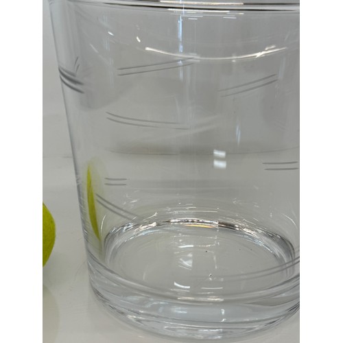 72 - Glass wine / champagne cooler 24 cm diameter x 20 cm tall.

This lot is available for in-house shipp... 