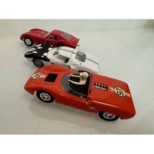 92 - Scalectrix cars Ferrari Ford GT40 and 

This lot is available for in-house shipping