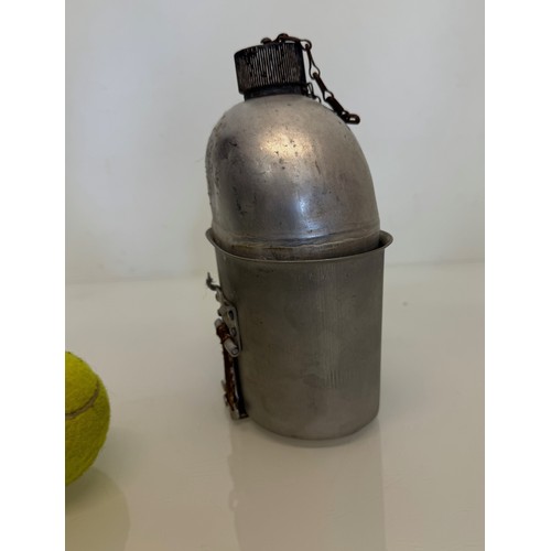 97 - US Army WWII water canteen, dated 1943, militaria field equipment.

This lot is available for in-hou... 