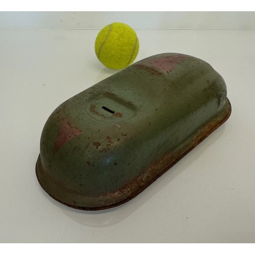 239 - Tin plate toy bumper car, with clockwork drive mechanism. 25 cm long, x 11 cm x 7 cm tall. a/f

This... 