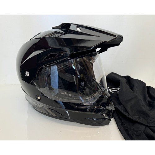 390 - Motorcycle helmet unused condition in it’s bag size L.

This lot is available for in-house shipping