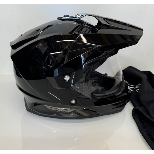 390 - Motorcycle helmet unused condition in it’s bag size L.

This lot is available for in-house shipping