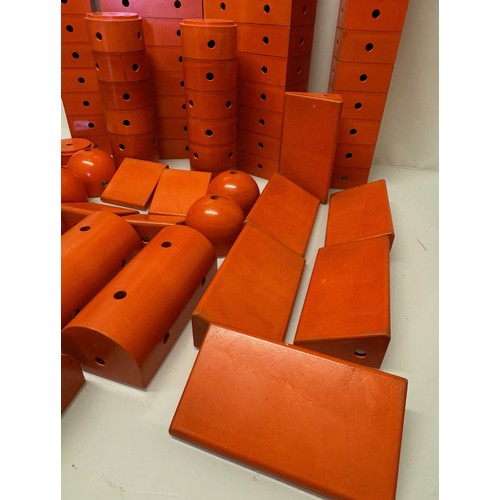 40 - Toys, German designer building blocks, good quantity of orange plastic large scale construction bric... 