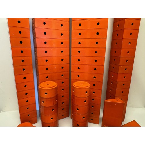 40 - Toys, German designer building blocks, good quantity of orange plastic large scale construction bric... 