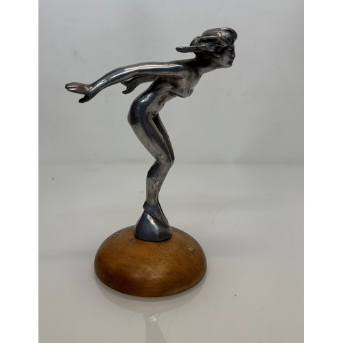 177 - Automobilia, Speed Nymph vintage motor car mascot, 19 cm high.

This lot is available for in-house s... 