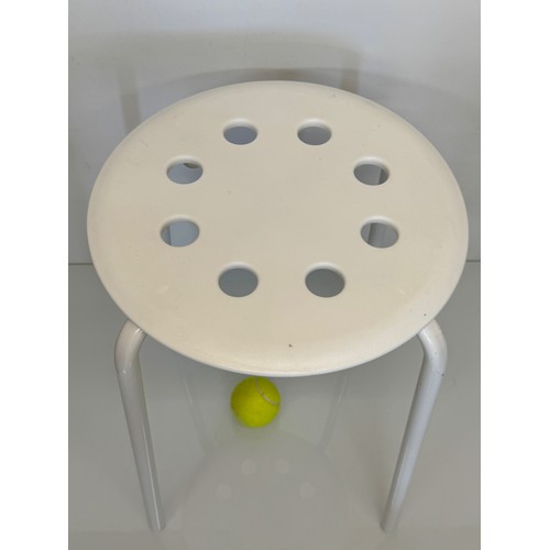 447 - Furniture C20th, an Ikea stool, 33 cm in diameter , 44 cm tall.

This lot is available for in-house ... 