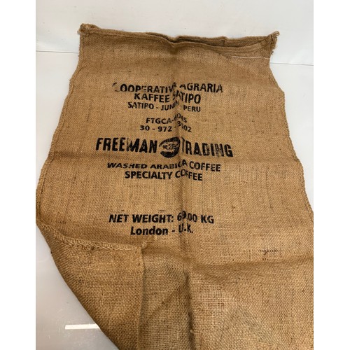 55 - Vintage hessian coffee sack. 103 cm x 72 cm

This lot is available for in-house shipping