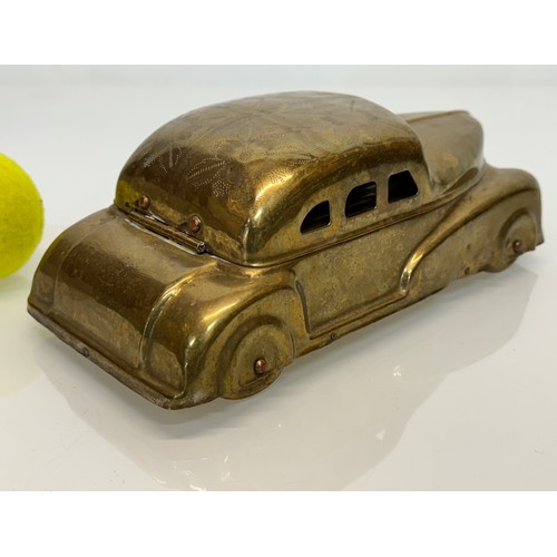 86 - Betel Motor Car, Brass desk top vintage car storage with finely detailed hand decorated floral patte... 