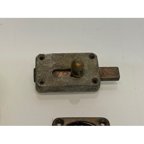 97 - Architectural salvage, a privacy lock for a door with an indicator dial.

This lot is available for ... 