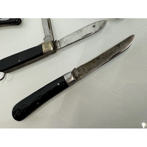 137 - 10 folding pocket knives, Joseph Rodgers etc.

This lot is available for in-house shipping