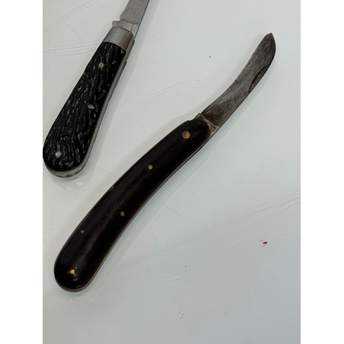 137 - 10 folding pocket knives, Joseph Rodgers etc.

This lot is available for in-house shipping