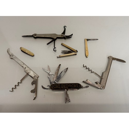 138 - 7 folding pocket knives and multitool’s.

This lot is available for in-house shipping