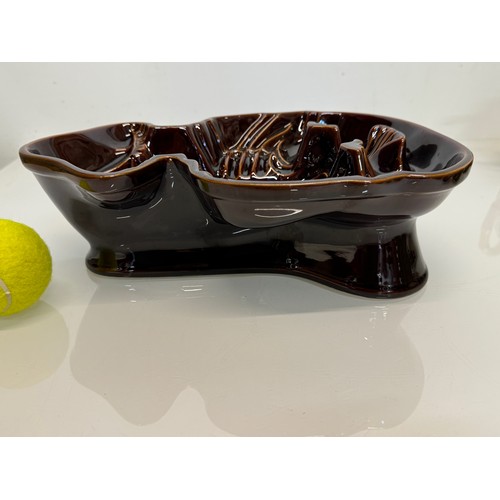 151 - A large ceramic serving dish for a lobster, 32 cm x 24 cm x 10.5 cm tall.

This lot is available for... 