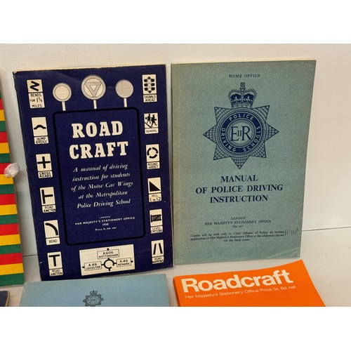 161 - Police, automobilia interest, collection of driving instruction manuals and roadcraft guides.

This ... 