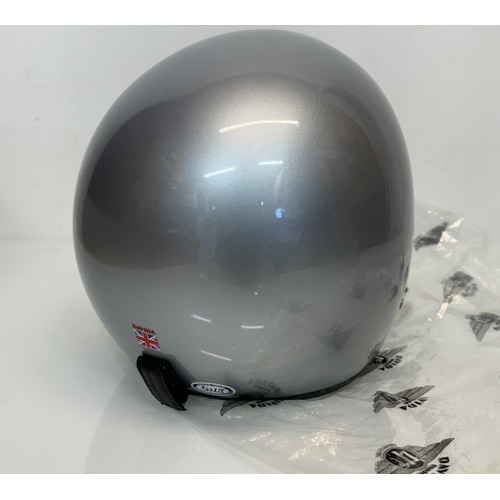 166 - A Davida leather lined open face helmet size M.

This lot is available for in-house shipping