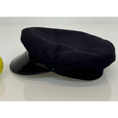 191 - A Railway peaked cap.

This lot is available for in-house shipping