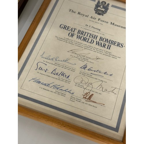 202 - Militaria WWII, RAF, two framed certificates for WWII pilots.

This lot is available for in-house sh... 