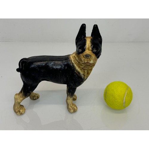 206 - French bulldog, a cast iron figure 21 cm high.

This lot is available for in-house shipping