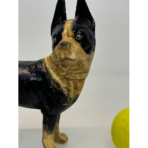 206 - French bulldog, a cast iron figure 21 cm high.

This lot is available for in-house shipping