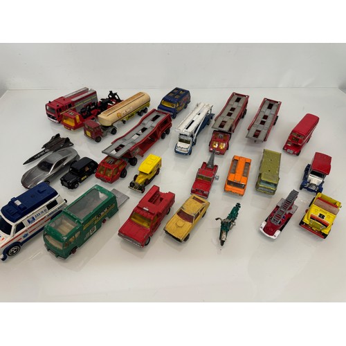 209 - A collection of die cast modelmotor  cars and lorries, trucks etc. Corgi Matchbox etc.

This lot is ... 