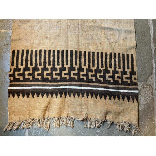 20 - African printed textile panel, 174 cm x 57 cm.

This lot is available for in-house shipping