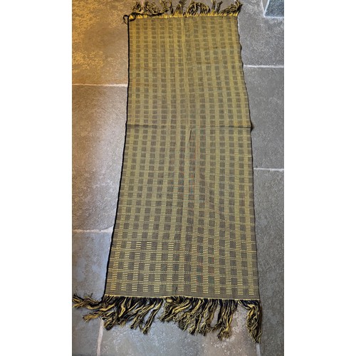 26 - African woven textile panel, 150cm x 58 cm.

This lot is available for in-house shipping