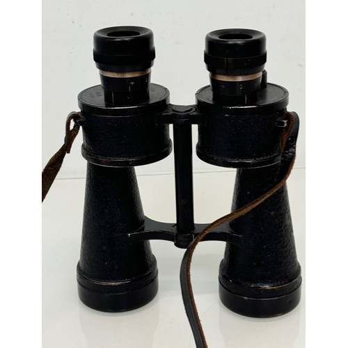 77 - Pair of German military binoculars, Zeiss manufactured under the beh brand 7x 50 field glasses. 21 c... 