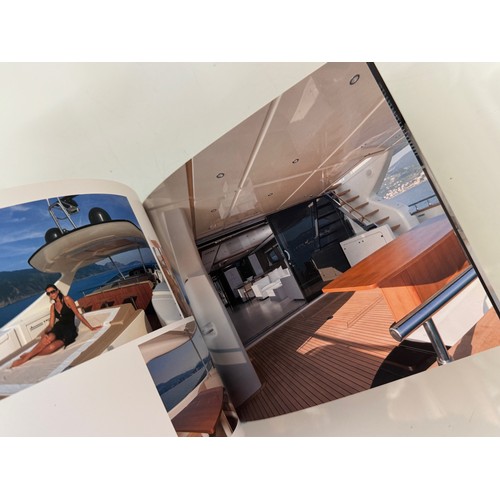 185 - A hardbacked 154 page brochure for Riva Italian hand made luxury boats from 2009.

This lot is avail... 