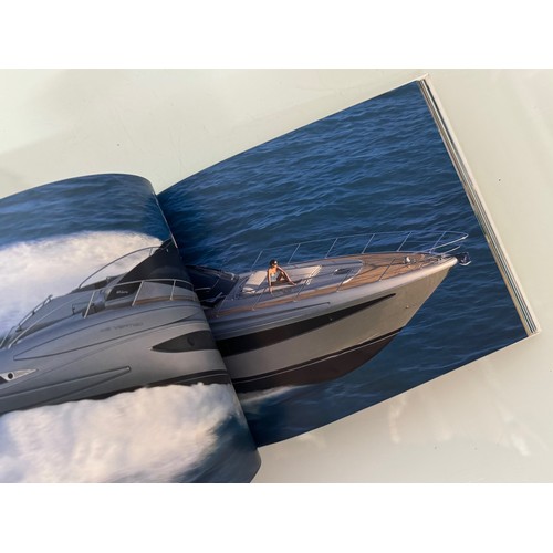 185 - A hardbacked 154 page brochure for Riva Italian hand made luxury boats from 2009.

This lot is avail... 