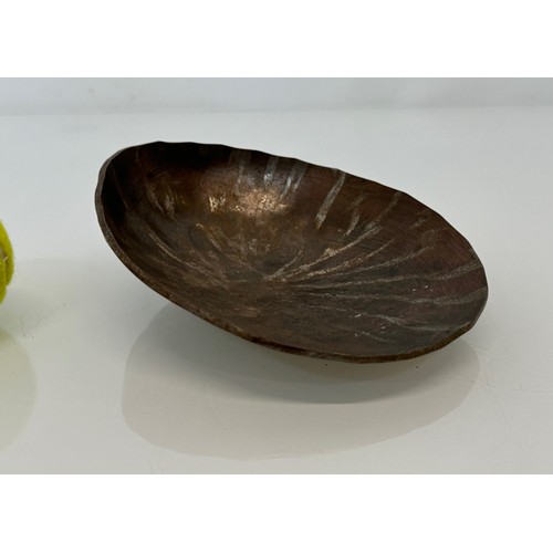 212 - Studio art, a decorative cast iron bowl, 19 cm x 15 cm.

This lot is available for in-house shipping