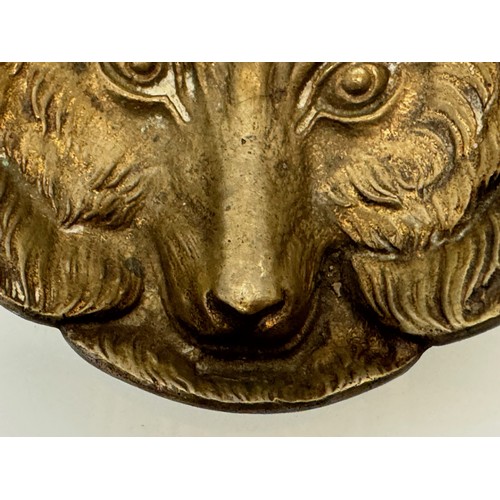 272 - Cast brass tray in the form of a foxes head, 13 cm x 12 cm.

This lot is available for in-house ship... 