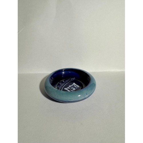 304 - Brewerana, Watson's No 10 Scotch Whisky ceramic ashtray.

This lot is avaialable for inhopuse shippi... 