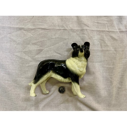 313 - Coopercraft Border Collie Design Ornamental Dog. 

This lot is available for in-house shipping