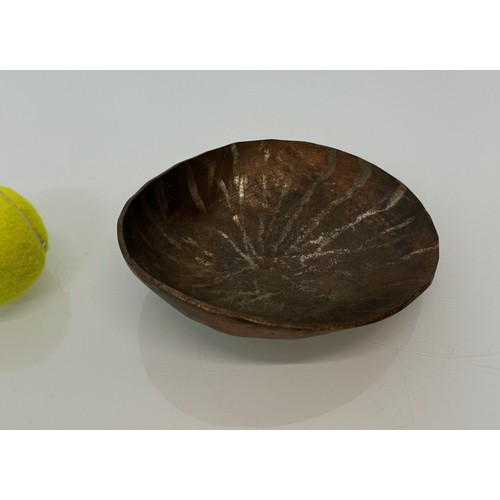 247 - Studio art, a decorative cast iron bowl, 19 cm x 15 cm.

This lot is available for in-house shipping